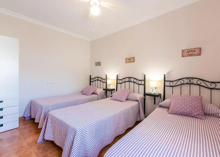 Casa Angelita Caminito Del Rey, Duplex Con Terraza En El Centro De Andalucia